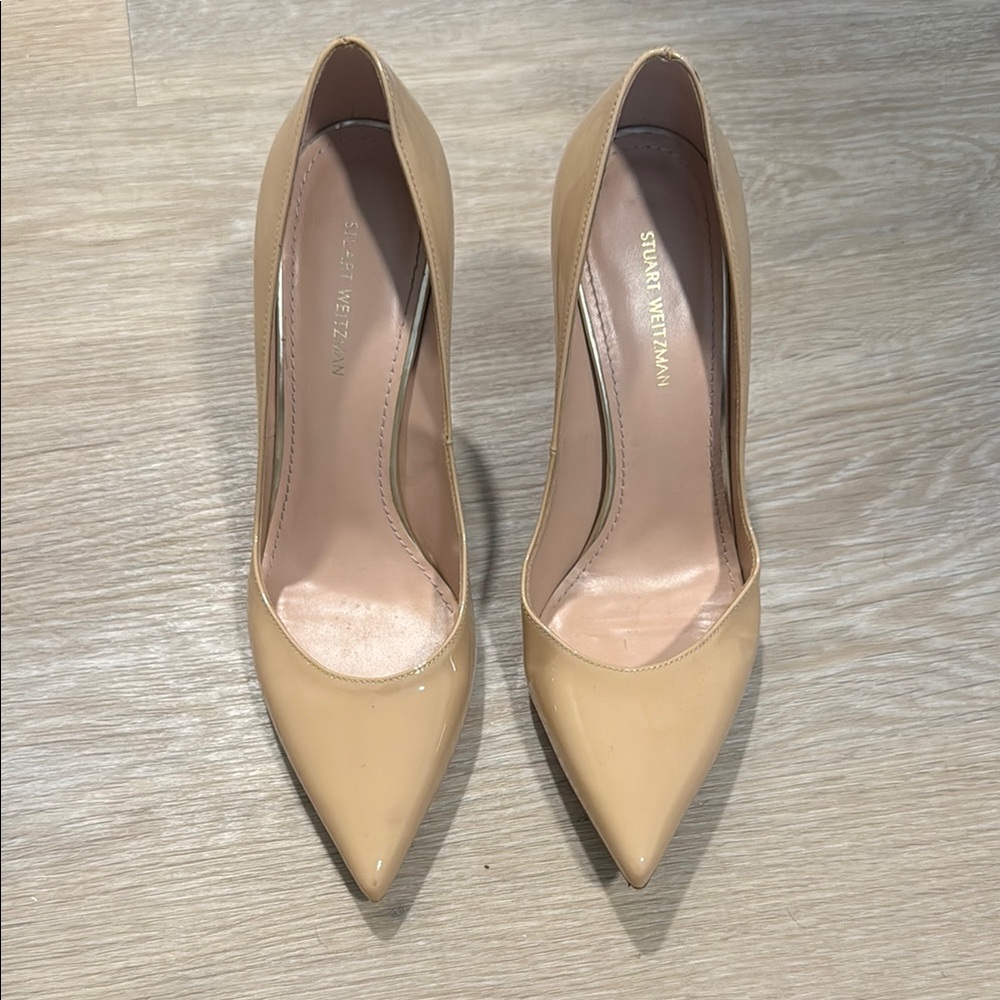 Stuart Weitzman Tan Heels Classic Elegant Design